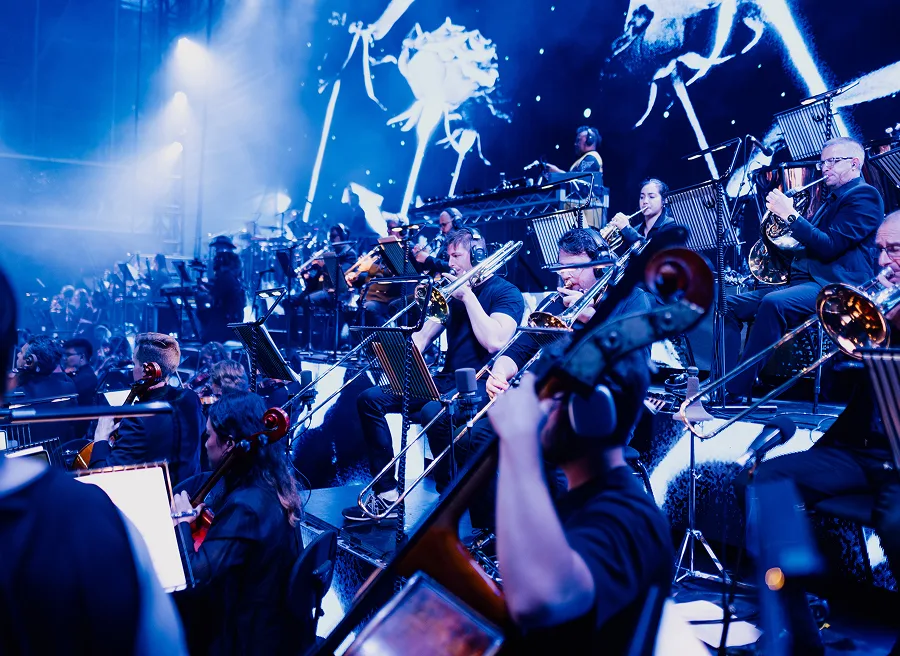 SYNTHONY Orchestra Full Metal Orchestra